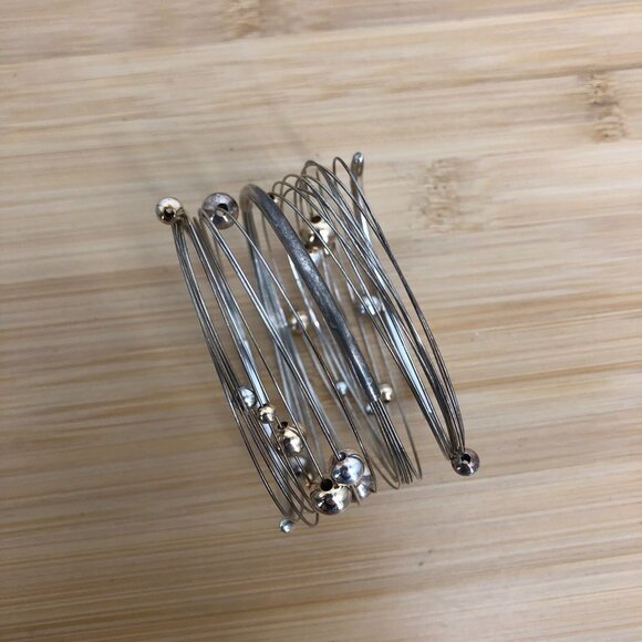 Multi-layer silver wrap bracelet gold and  silver beads - Picture 2 of 8